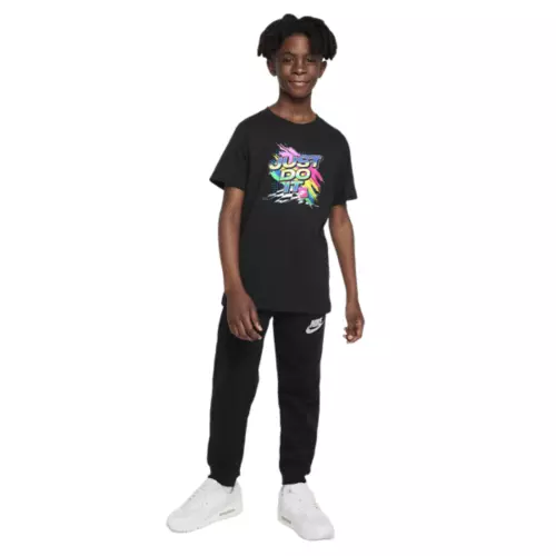Boys' Nike Sportswear Graphic T-Shirt 9 Boys' Nike Sportswear Graphic T-Shirt - Image 9